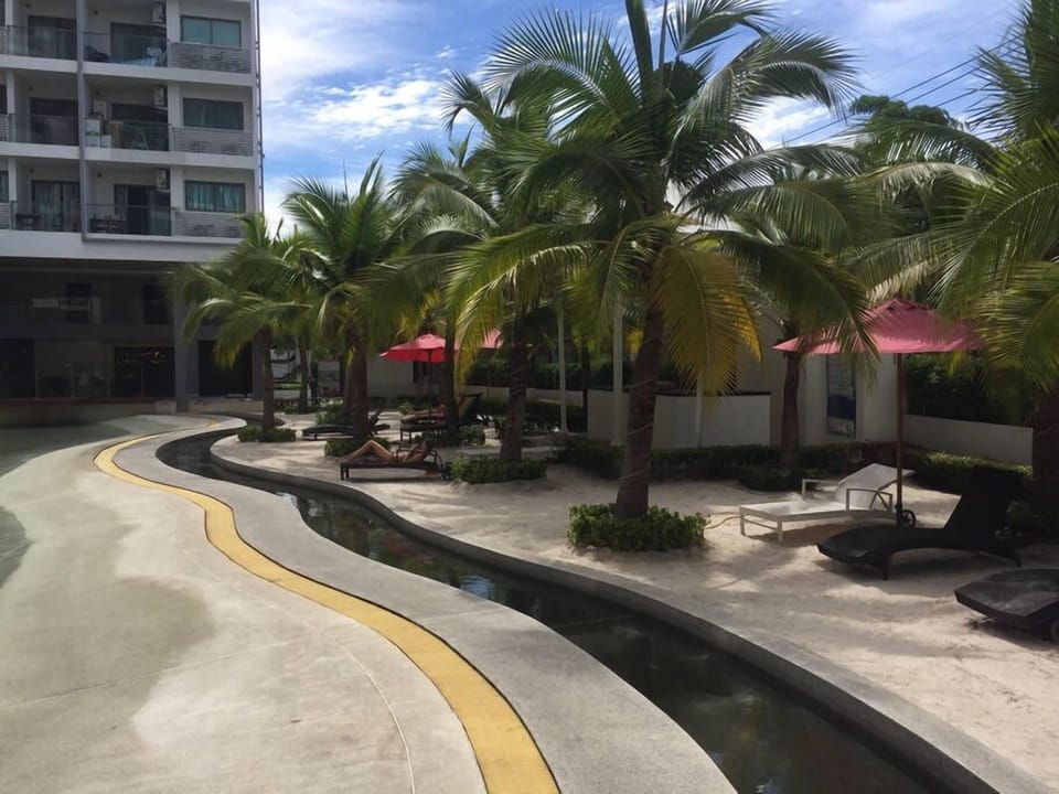Large NEW 1 BR at Laguna Beach 1 Jomtien