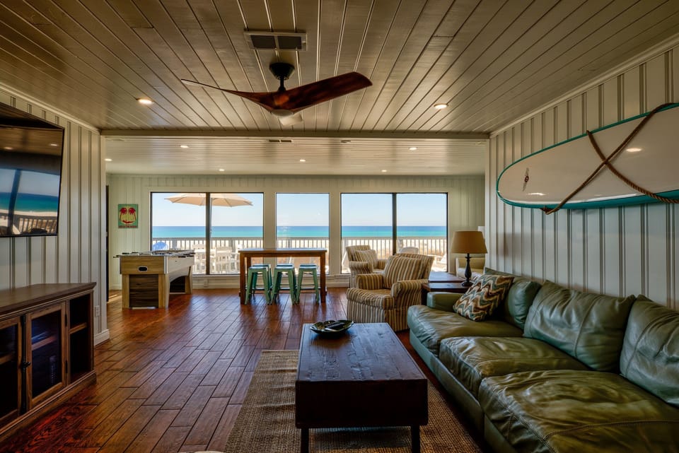 View Straight through to Gulf as you enter the front door