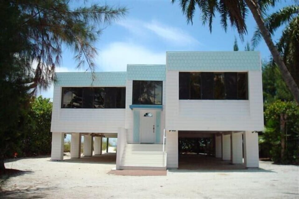 Franks Beach House