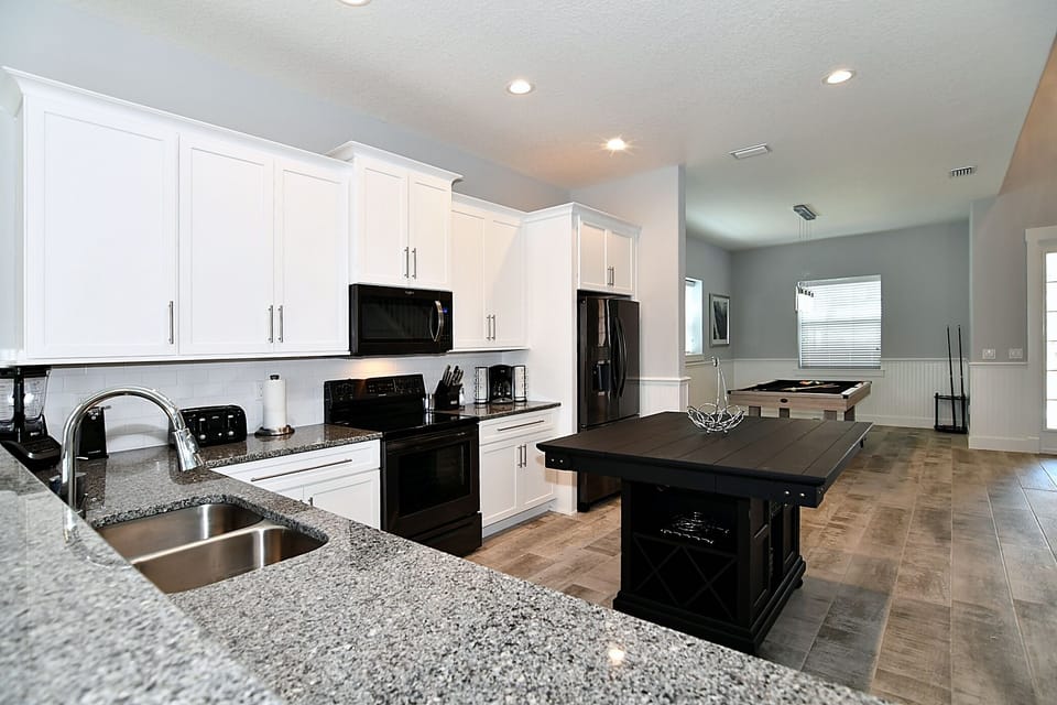 Beautiful Open Kitchen