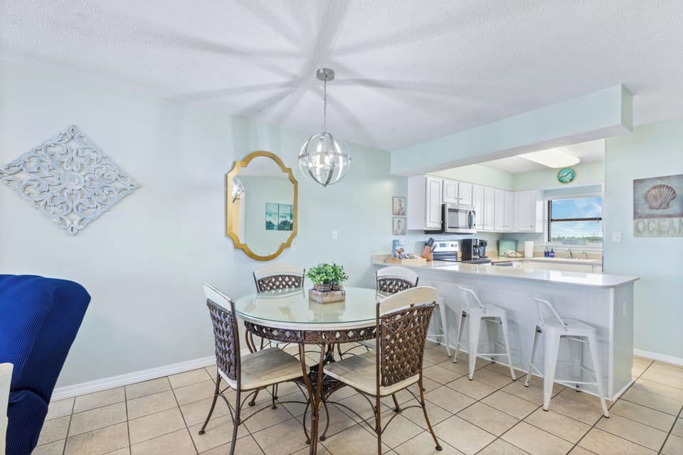 Dining table with seating for 4 + 4 barstools