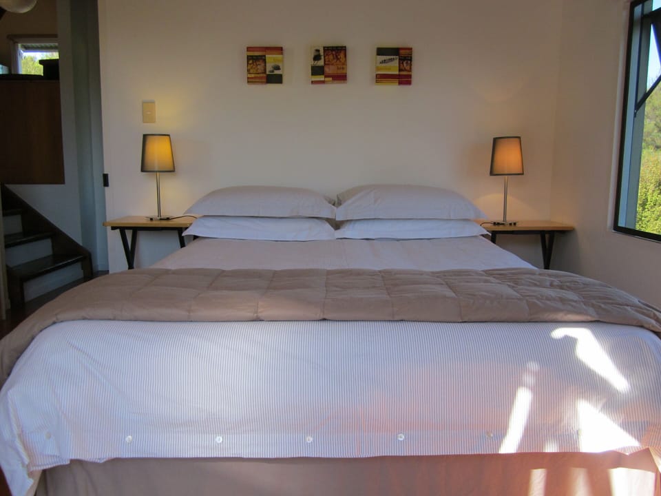 queen bedrom