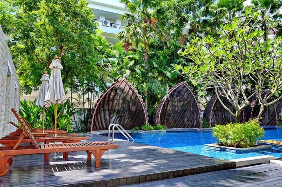 1Br by the beach nicely decorated 011