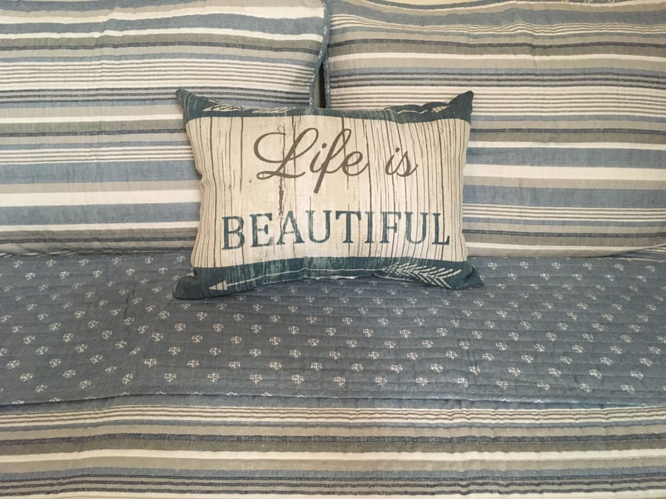 Bedroom 3 can be set up as Queen beds 