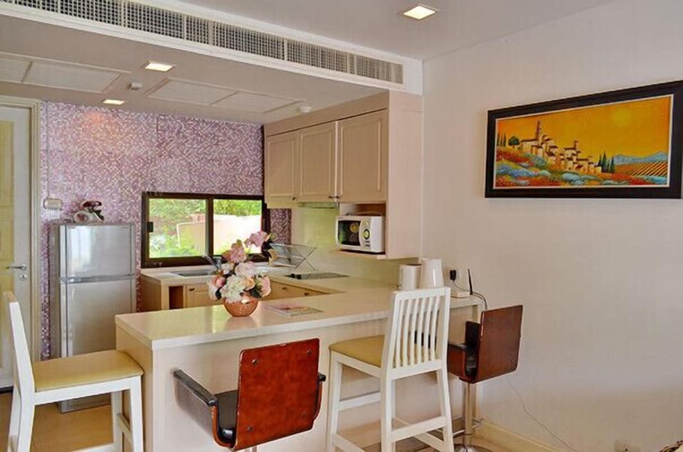 2Br nicely decorated with sea view 042