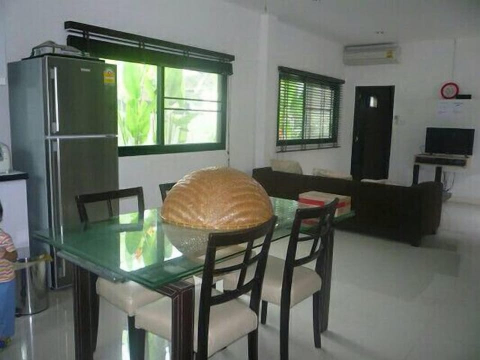 One O Two - 3Br pool villa SHR031