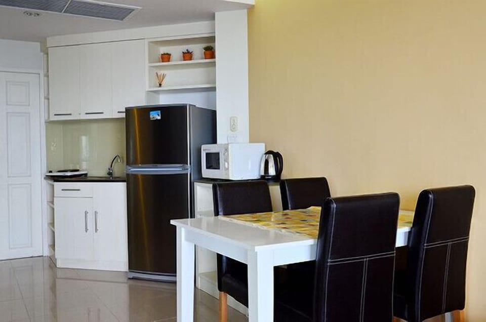 Baan Poolom - Perfect 2 Bedroom 036