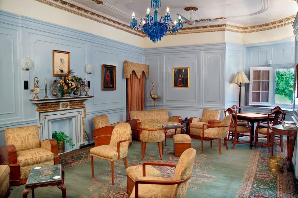 Blue Room 