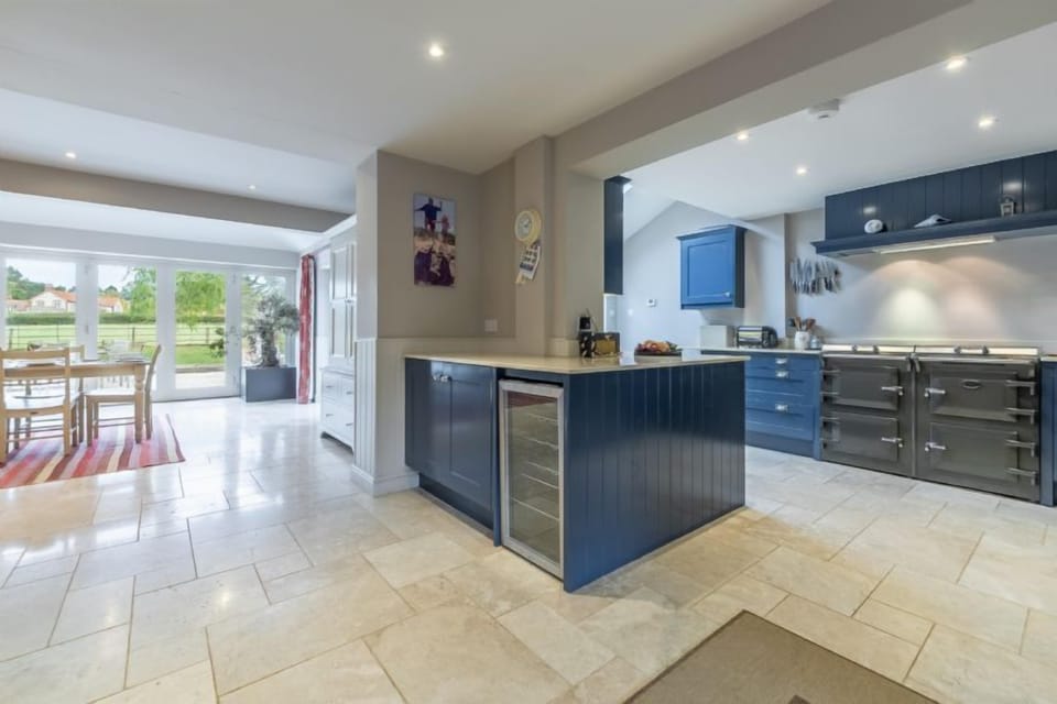 Ground floor: Open plan living area