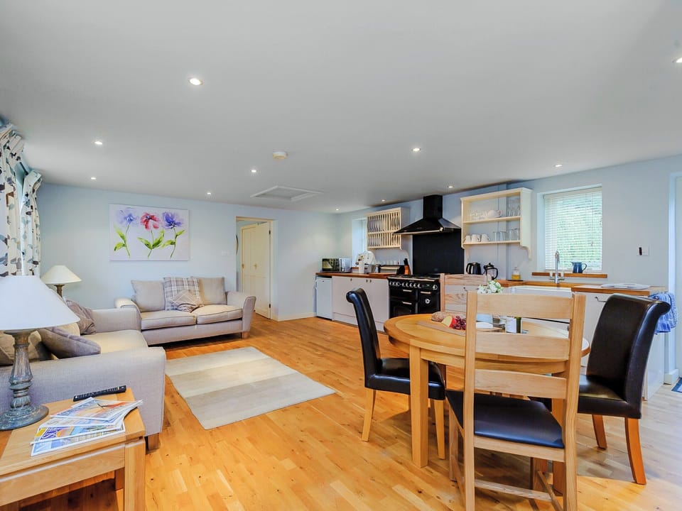 Lovely open plan living area | Coachman&rsquo;s Cottage - Yaxley Manor Cottages, Yaxley near Eye