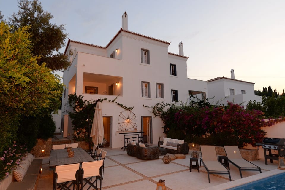 Villa Cariso at dusk