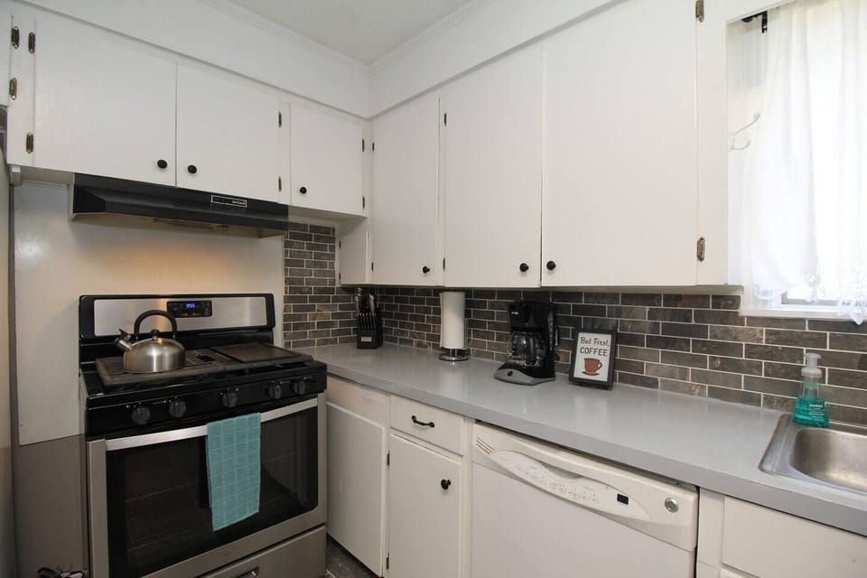 Our well equipped kitchen offers full sized appliances, utensils and flatware. We offer premium ground coffee for a great start to your morning.