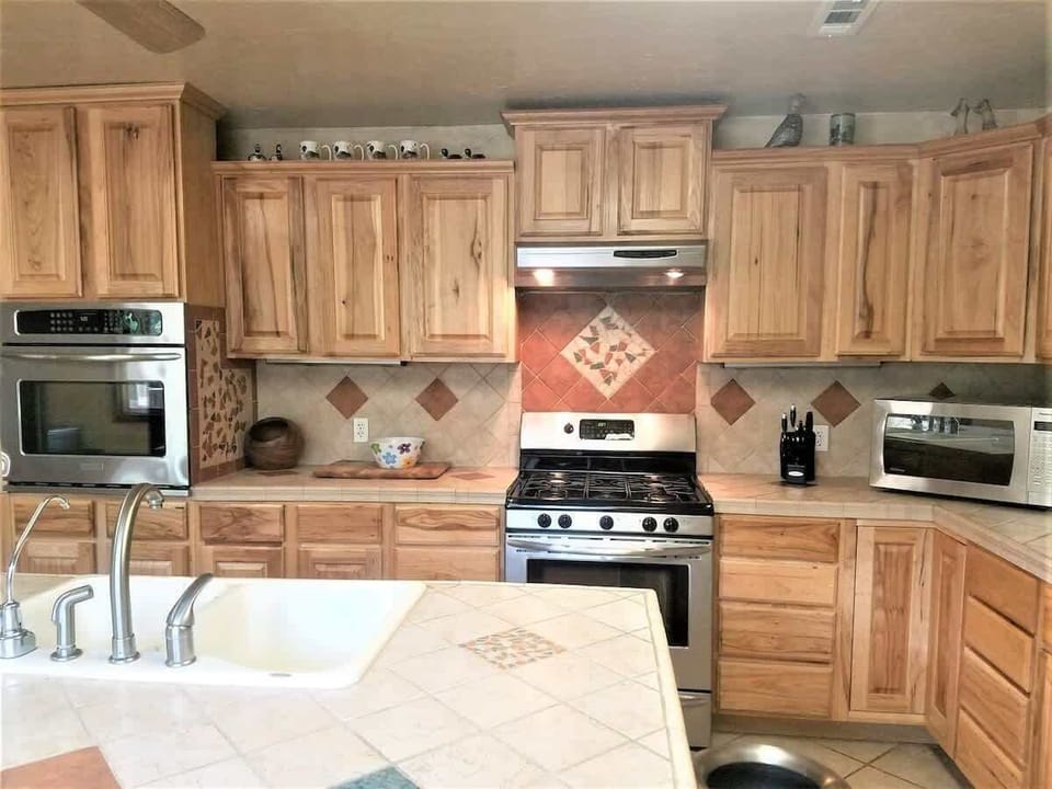 Rivers Edge Cabin - Cozy Cabins LLC