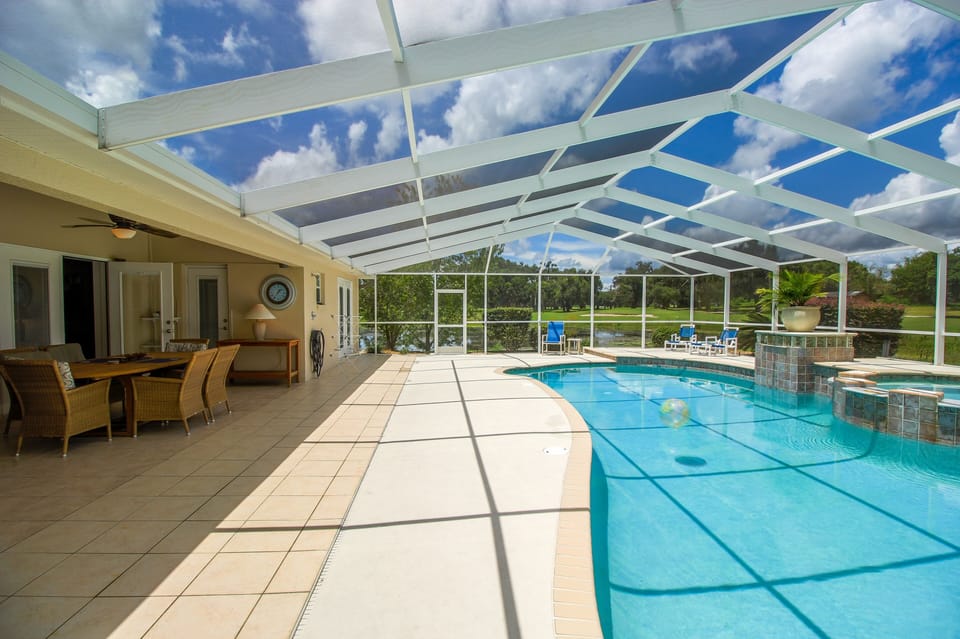 Pool, Water, Swimming Pool, Building, Furniture