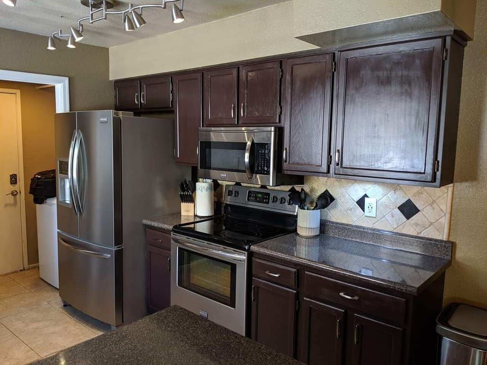 washer and dryer close while cooking.