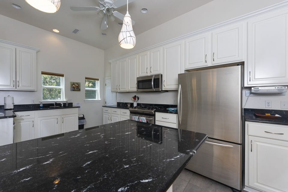 Indoors, Room, Kitchen, Ceiling Fan, Kitchen Island