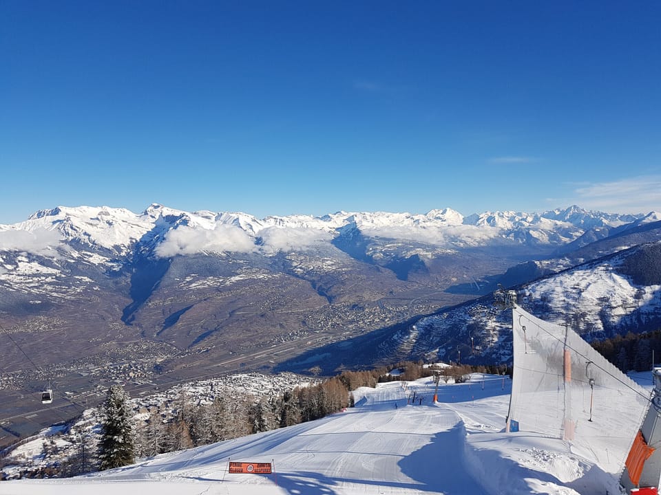 Snow and ski sports
