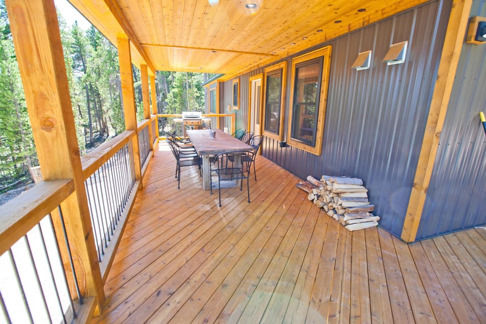 Covered Deck
