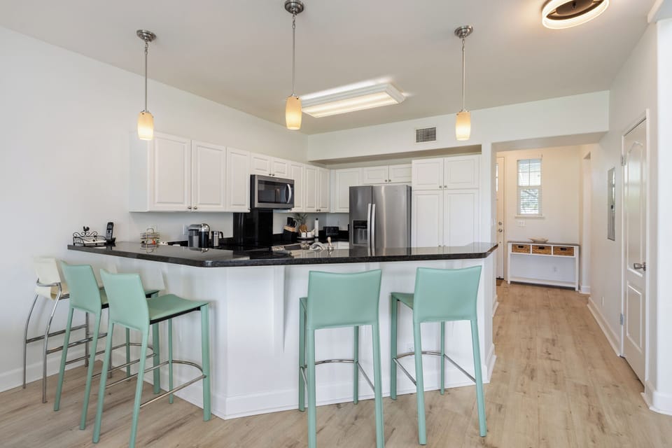 counter with bar stools