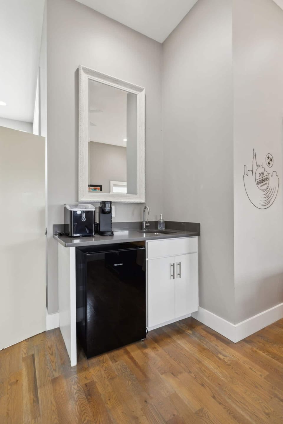 Bedroom 4 — Drink station — Eagle's Nest, Nashville home near Broadway