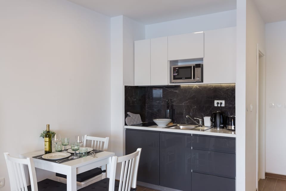 Kitchenette