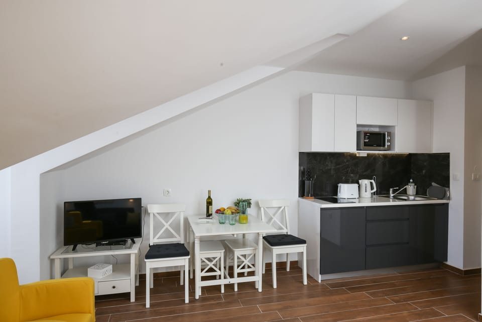 Kitchenette