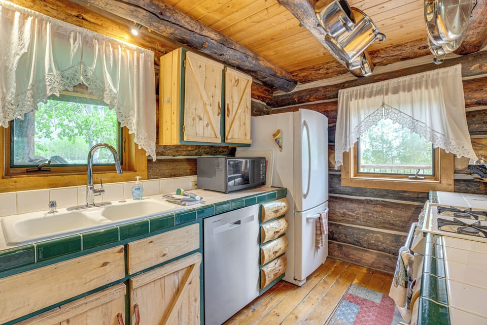 Kitchen | 1st Floor