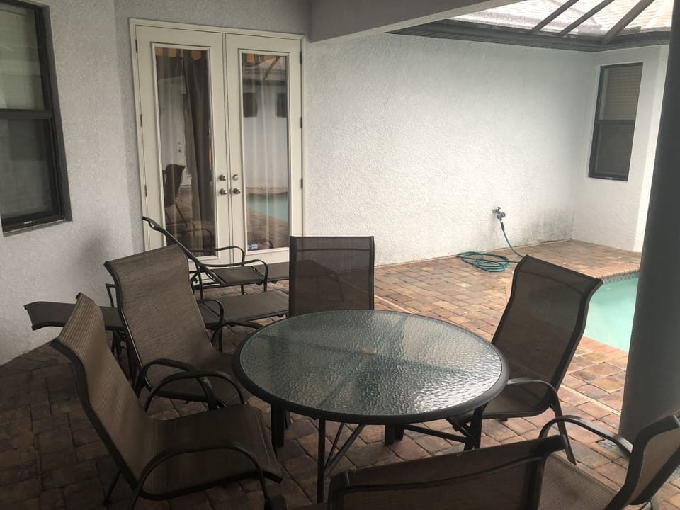 Pool Dining Area