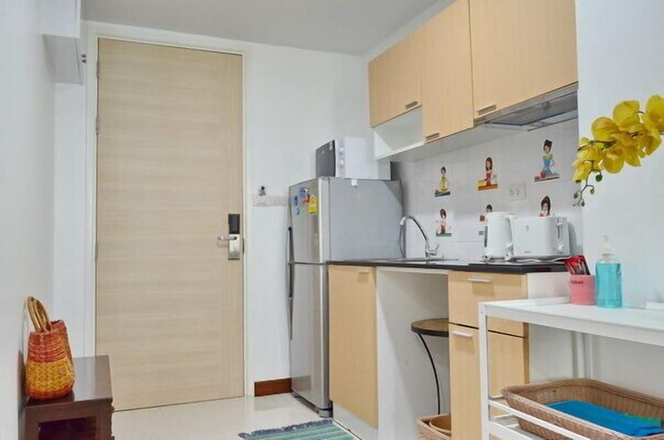 Classy 2 Br Beachfront + free wifi 006