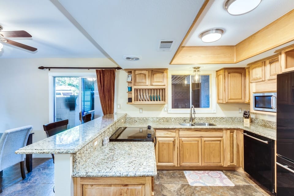 Kitchen with view of patio