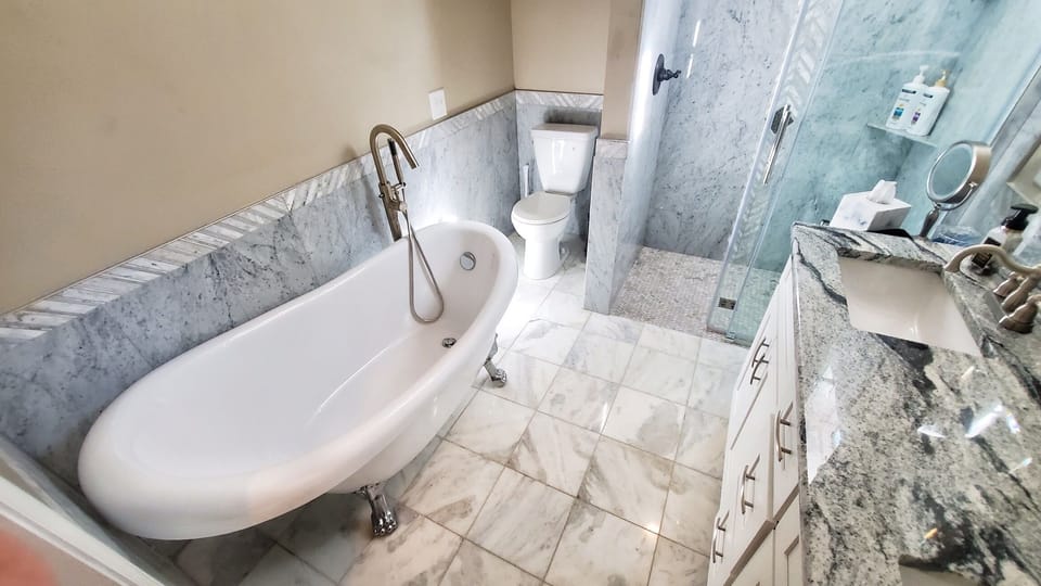 Master Bathroom - Dual Sinks & Mirrors, Shower and Claw Foot Tub
