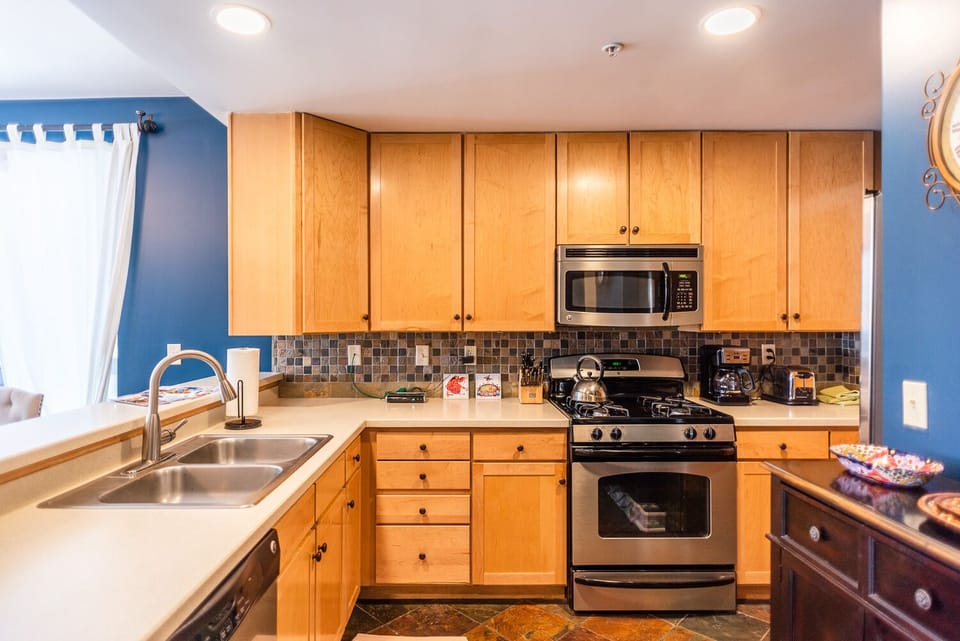 Fully stocked kitchen