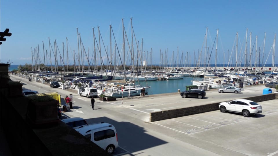 Marina