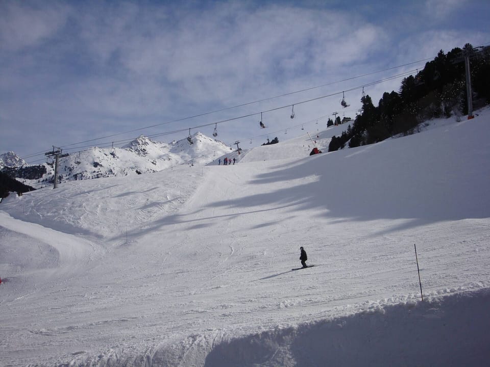 Snow and ski sports