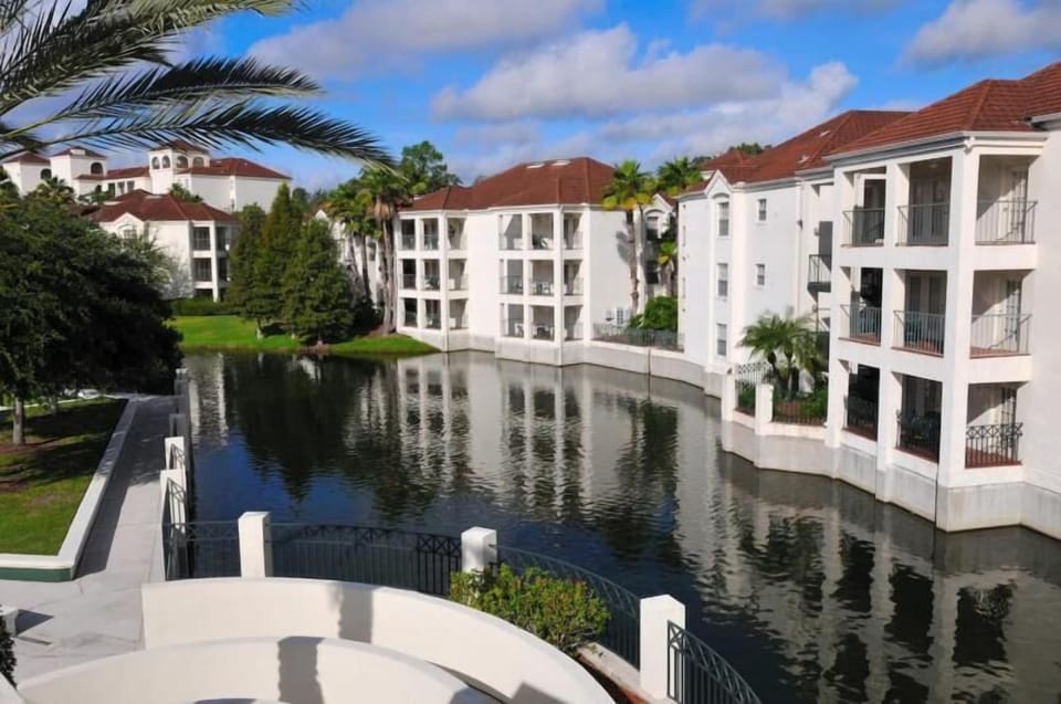 Put your worries away and prepare for the simplicity and relaxation of your vacation