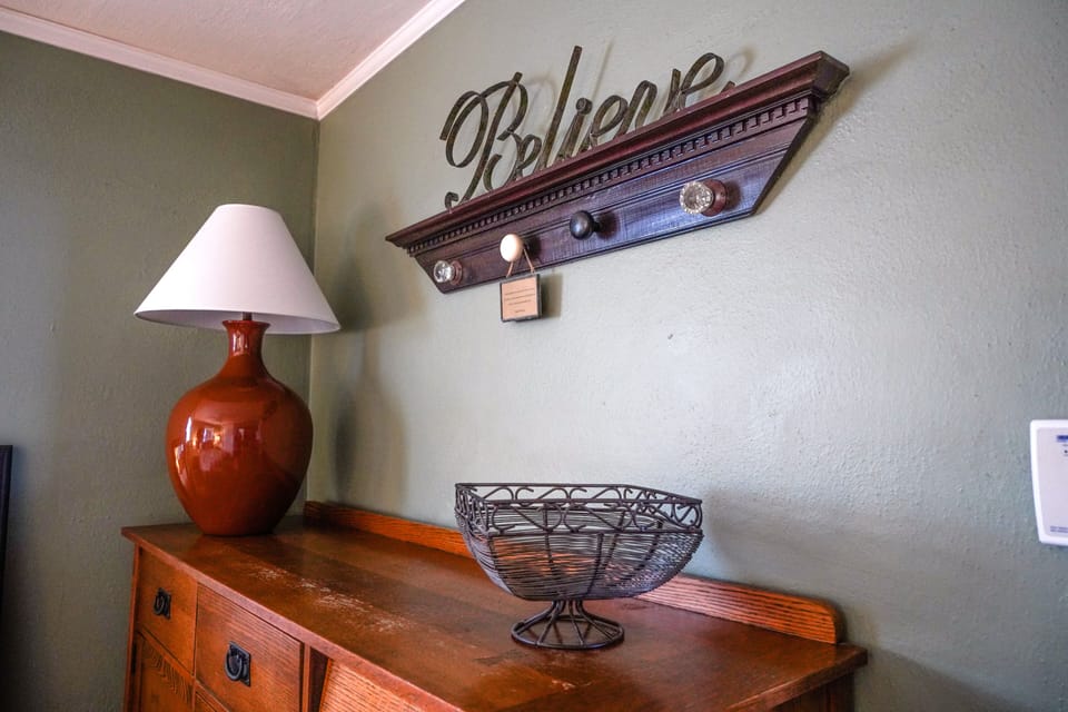 VRBO guest bedroom