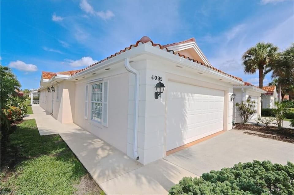 Two bedroom Two Bathroom and Two car garage 