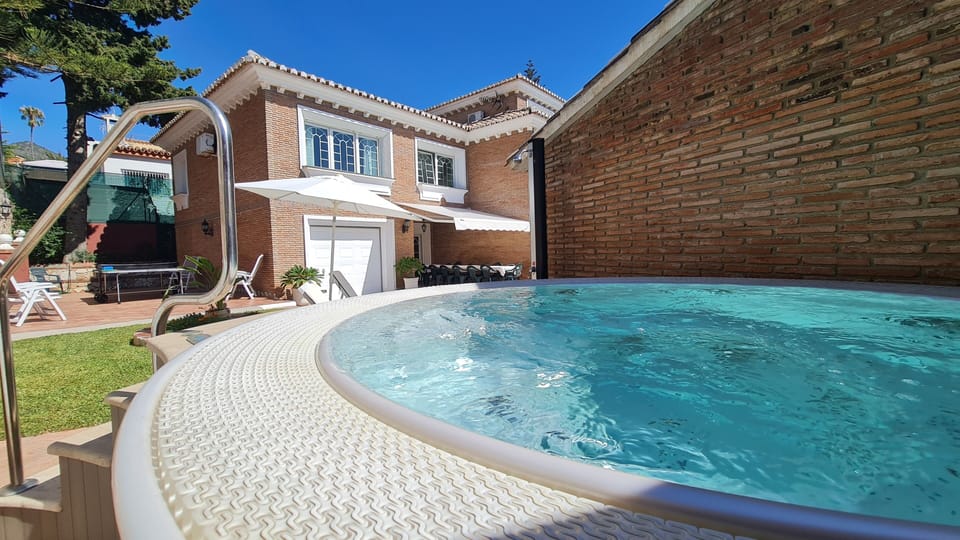 Exterior Jacuzzi
