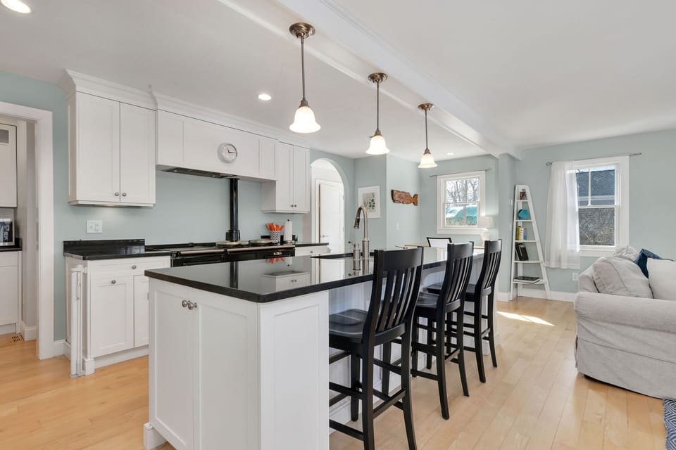 Eat-in kitchen with oversized island is great for entertaining