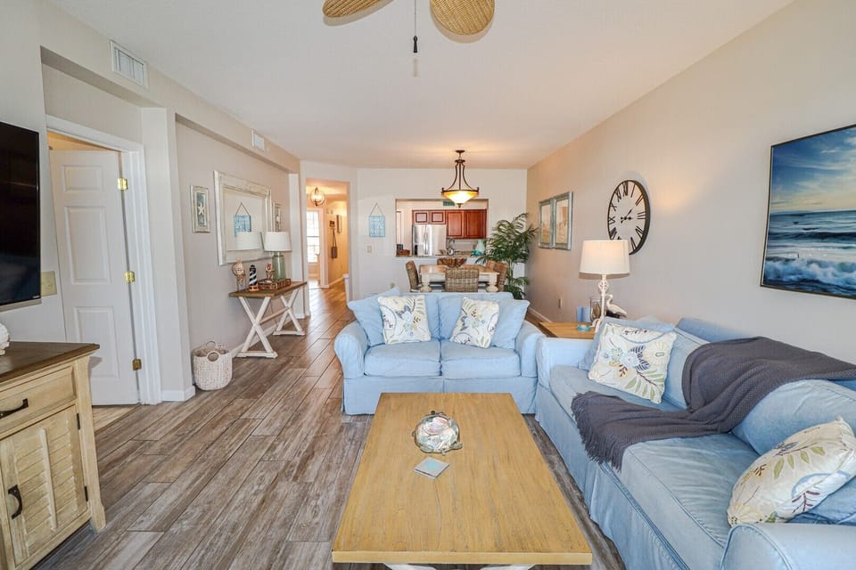 St. Augustine Beach Rentals Living Room