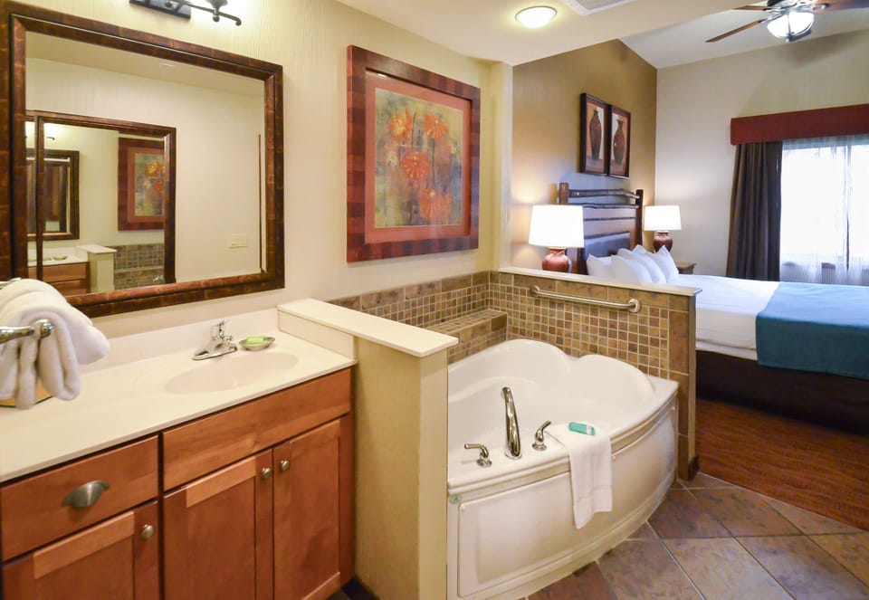 En Suite Bathroom