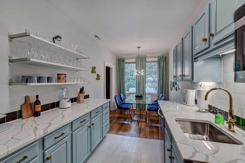 Kitchen area