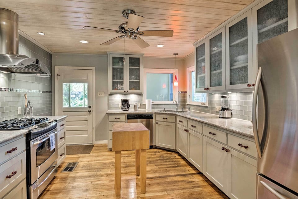 Kitchen | Drip Coffee Maker | Complimentary Coffee | Cooking Basics