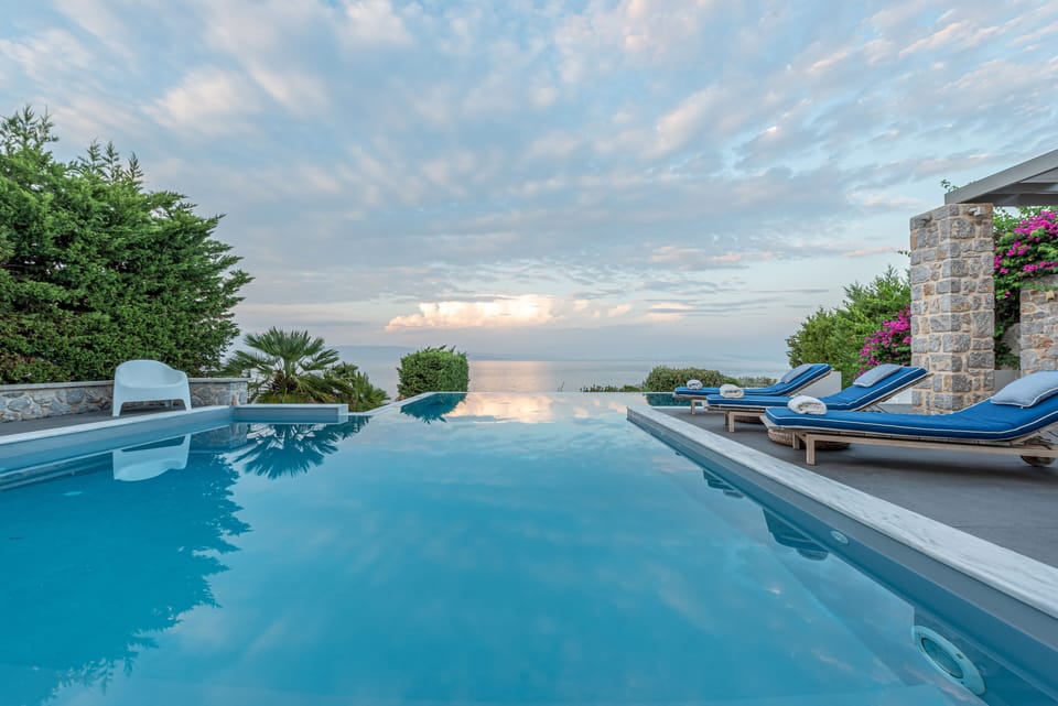 Infinity sea views