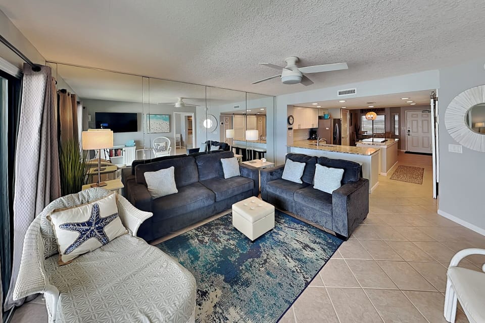 Open and Inviting Floor Plan