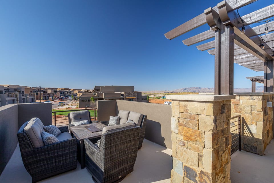 Front Patio View - The views from the Front Patio are breathtaking and overlook the majestic red rock formations of Snow Canyon State Park