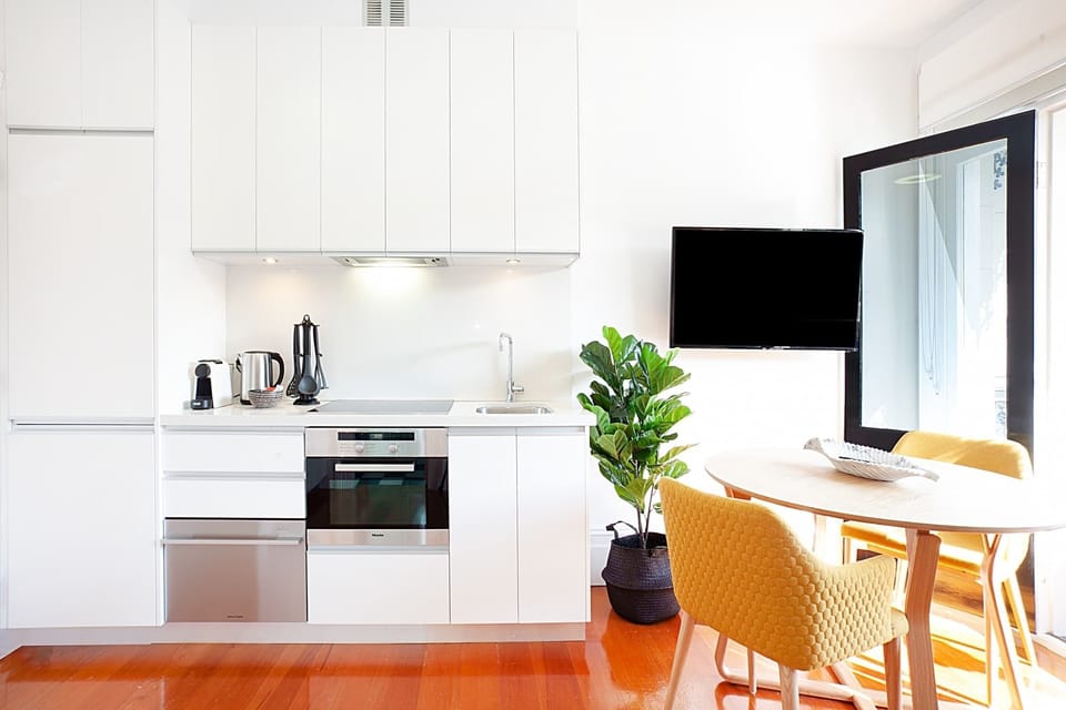 Kitchen/Dining Area
