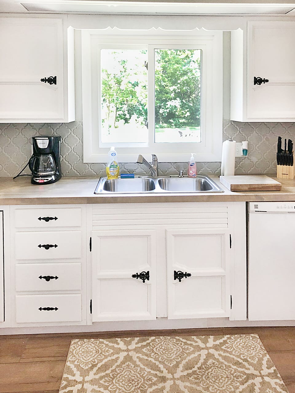 Kitchen sink