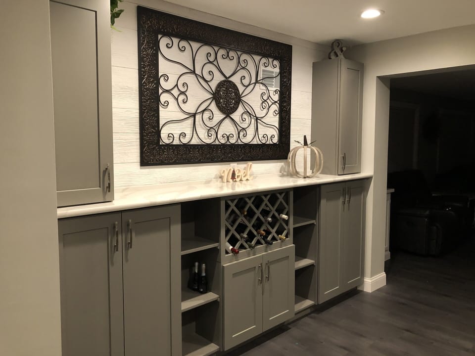Kitchen bar