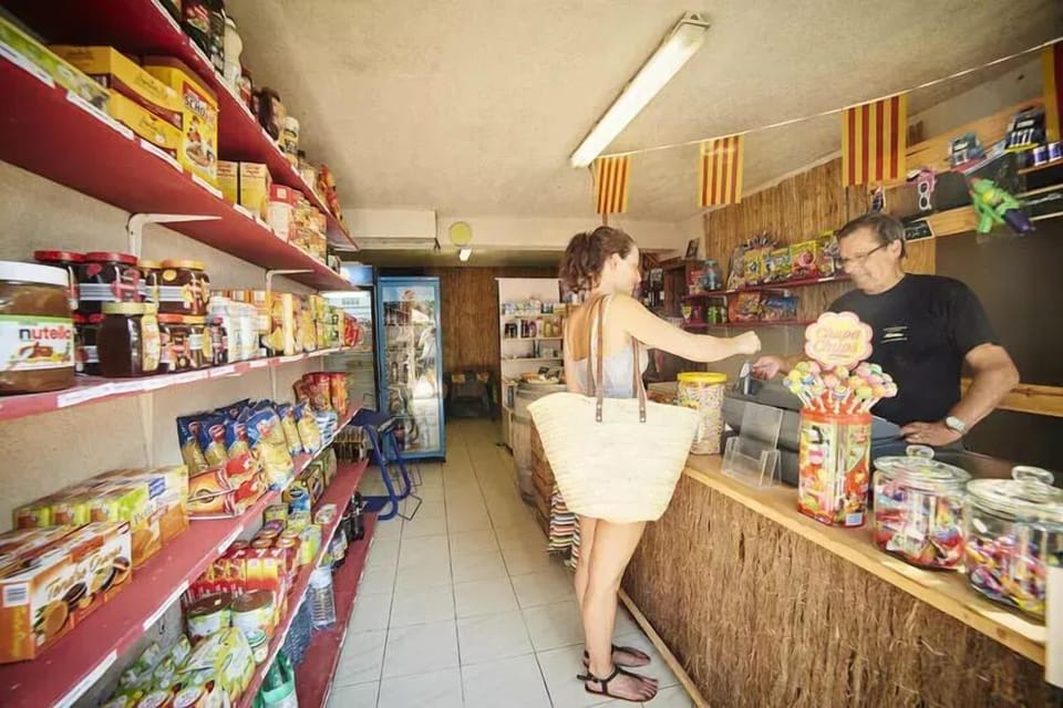 Gift shop